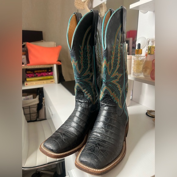 Black and Teal Heeled Boots - Picture 1 of 4